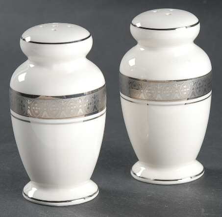 Grand President Salt & Pepper Set