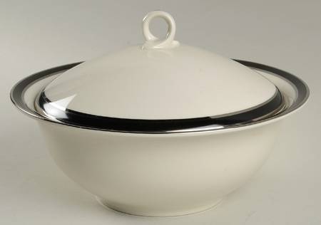 Regency Round Covered Vegetable