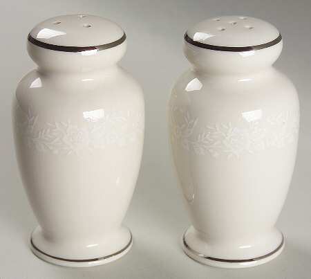 Winterset Salt & Pepper Set