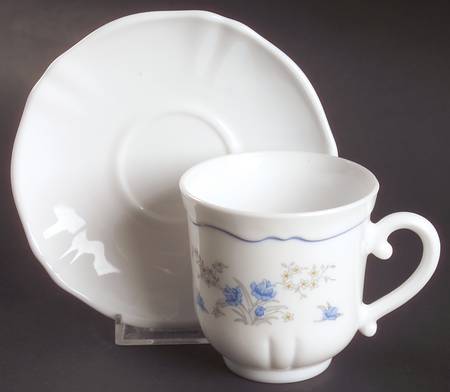 Romantique Flat Cup & Saucer Set