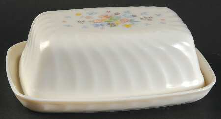 Victoria Small Rectangular Covered Butter