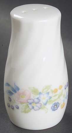 Victoria Salt Shaker