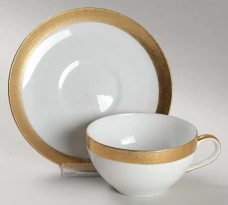 ART1 Flat Cup & Saucer Set