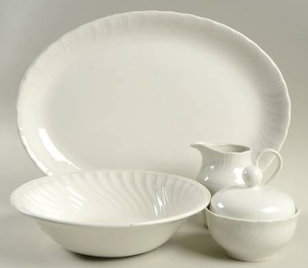 Casablanca 5 Piece Hostess Set