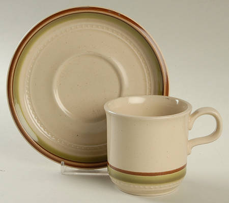 Daphne Flat Cup & Saucer Set