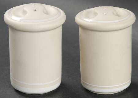 Genesis Sand Salt & Pepper Set