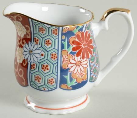 Imari Fan Creamer