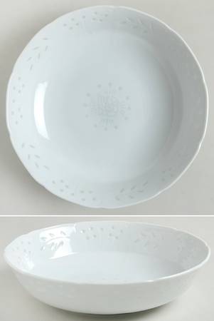 Snow Princess 9" Round Vegetable Bowl