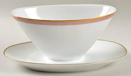 9896 Gravy Boat with Attached Underplate