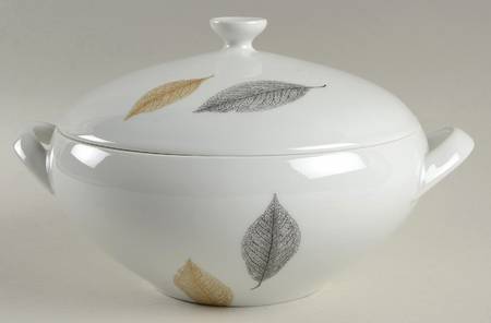 Angel Leaf Round Covered Vegetable