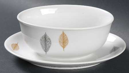 Angel Leaf Gravy Boat with Attached Underplate