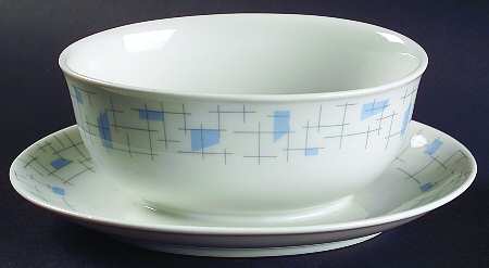 ARZ30 Gravy Boat with Attached Underplate