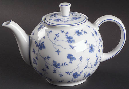 Blue Flowers (Blue Trim, Rim) Mini Teapot & Lid