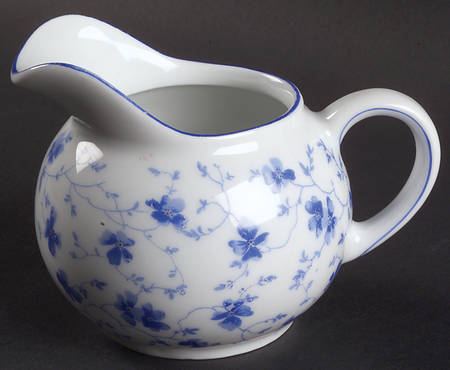 Blue Flowers (Blue Trim, Rim) Creamer