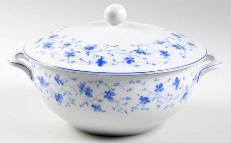 Blue Flowers (Blue Trim, Rim) Round Covered Vegetable