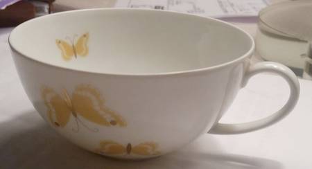 Butterfly Yellow Flat Cup