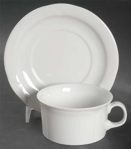 Corso White Flat Cup & Saucer Set