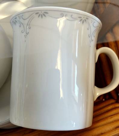Floralis Mug