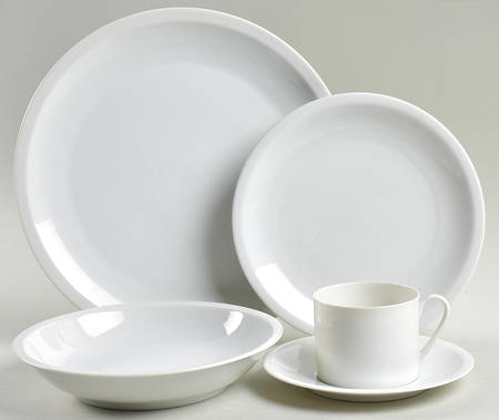 Grand Prix White 5 Piece Place Setting