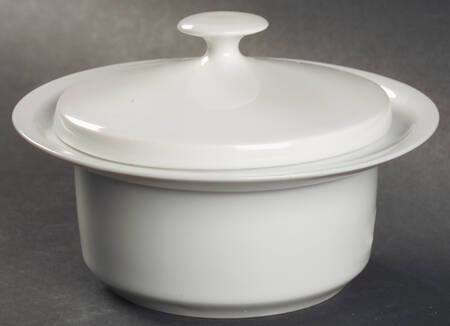 Grand Prix White Individual Casserole & Lid