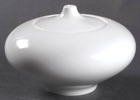 Hobby White Oil Lamp & Globe
