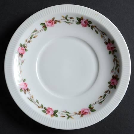 Moss Rose Saucer