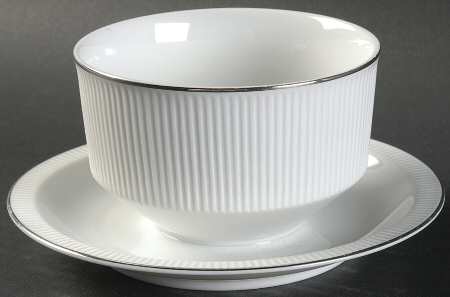 Sparta Secunda Gravy Boat with Attached Underplate