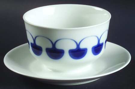 Stockholm Gravy Boat with Attached Underplate