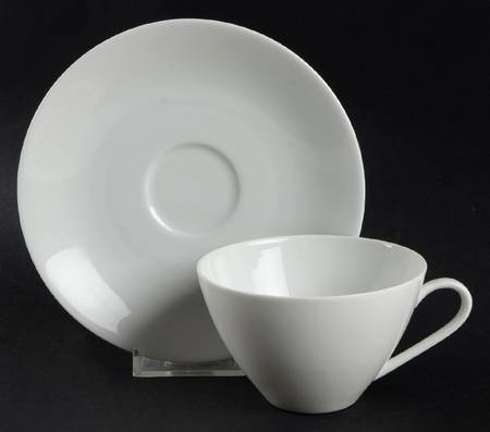 White Sky Flat Cup & Saucer Set