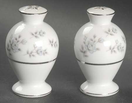 Lorient Salt & Pepper Set