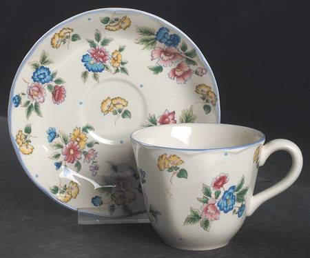 Hazelbury Flat Cup & Saucer Set