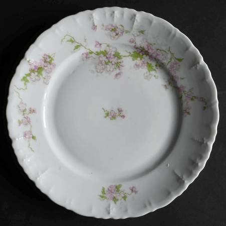 AUS44 Salad Plate