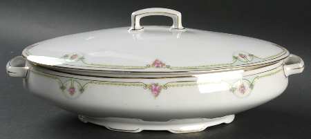 Claremont Oval Covered Vegetable