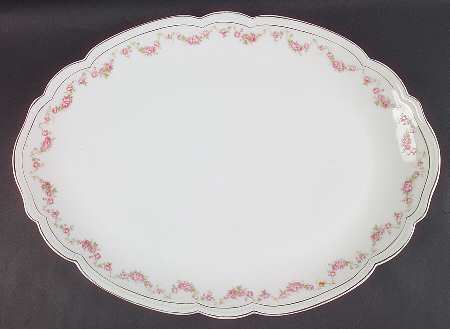 The Fulda 18" Oval Serving Platter