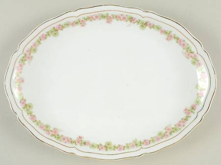 The Munich 11" Oval Serving Platter