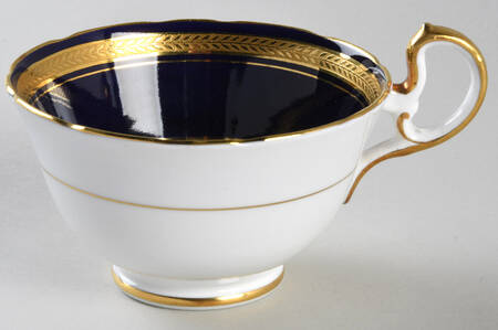 7282 Footed Cup