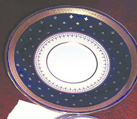 7494R (Cobalt & Gold) Saucer