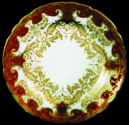 7985 Maroon Salad Plate