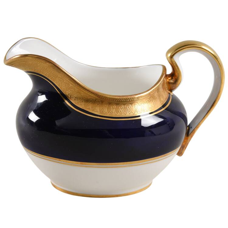 Buckingham (Smooth) Creamer by John  Aynsley & Sons