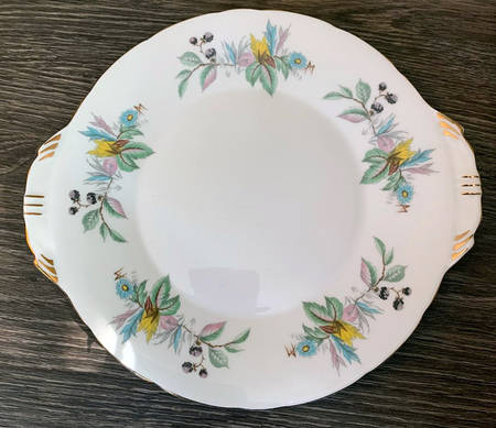 Berry Lane Handled Cake Plate