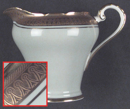 Berkeley (Scalloped) Creamer