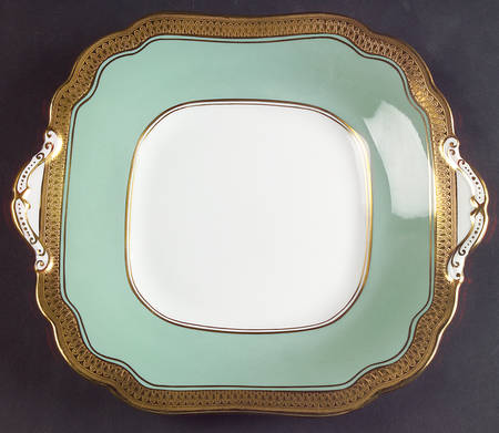 Berkeley (Scalloped) Square Handled Cake Plate