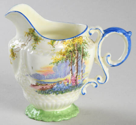 Bluebell Time (Bluetrim) Creamer