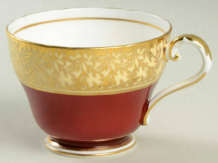 C163 (Red) Footed Cup