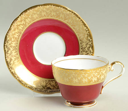 C163 (Red) Footed Cup & Saucer Set