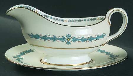 Cambridge (Smooth) Gravy Boat & Underplate