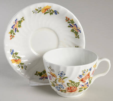 Cottage Garden Footed Cup & Saucer Set