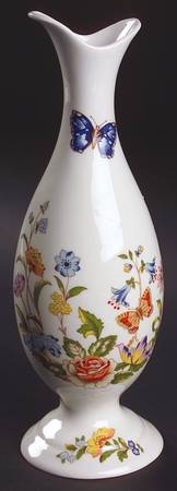 Cottage Garden 9" Bud Vase
