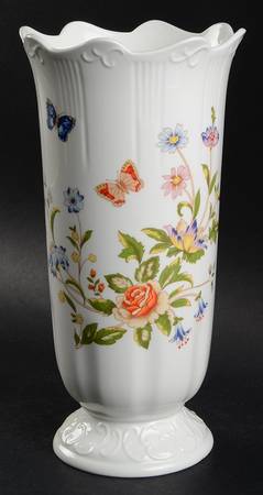 Cottage Garden 10" Derwent Vase