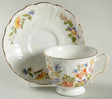 Cottage Garden Footed Cup & Saucer Set
